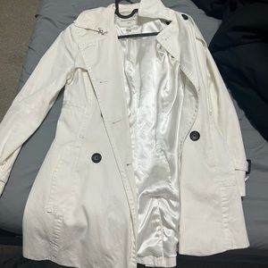 trench coat, very classy